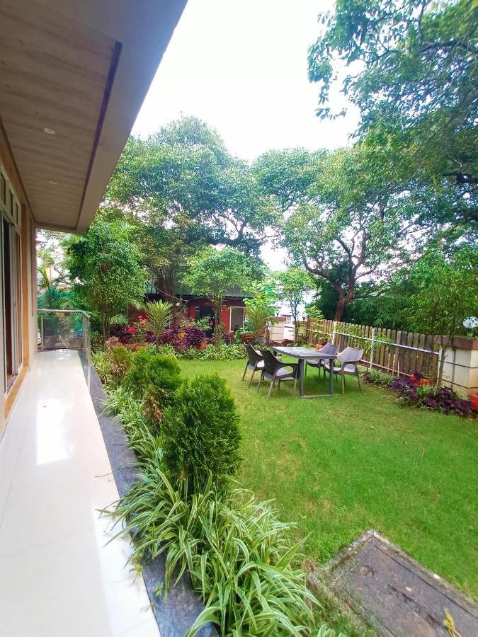 Hotel Oakwood Mahābaleshwar Esterno foto
