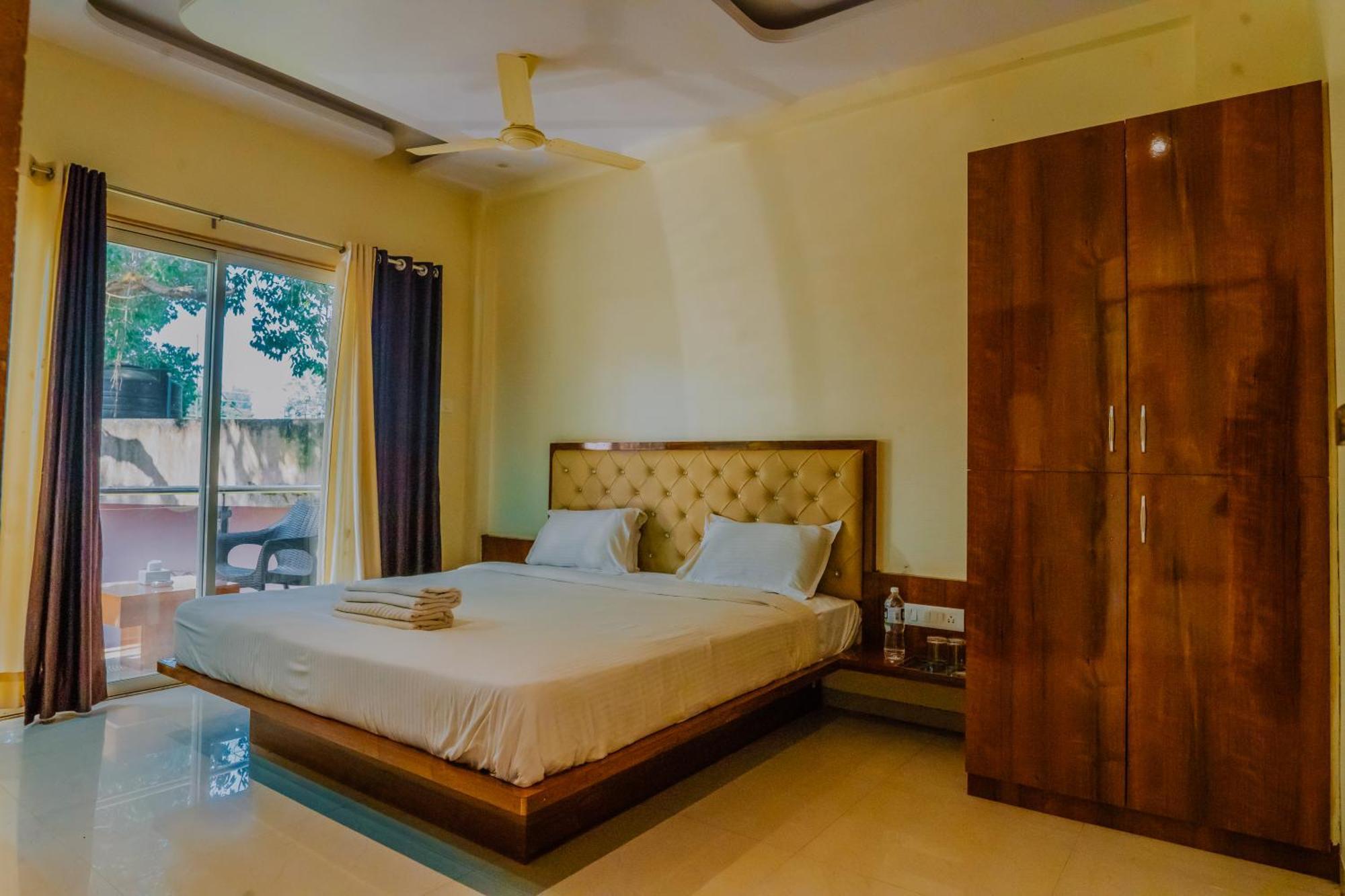 Hotel Oakwood Mahābaleshwar Esterno foto