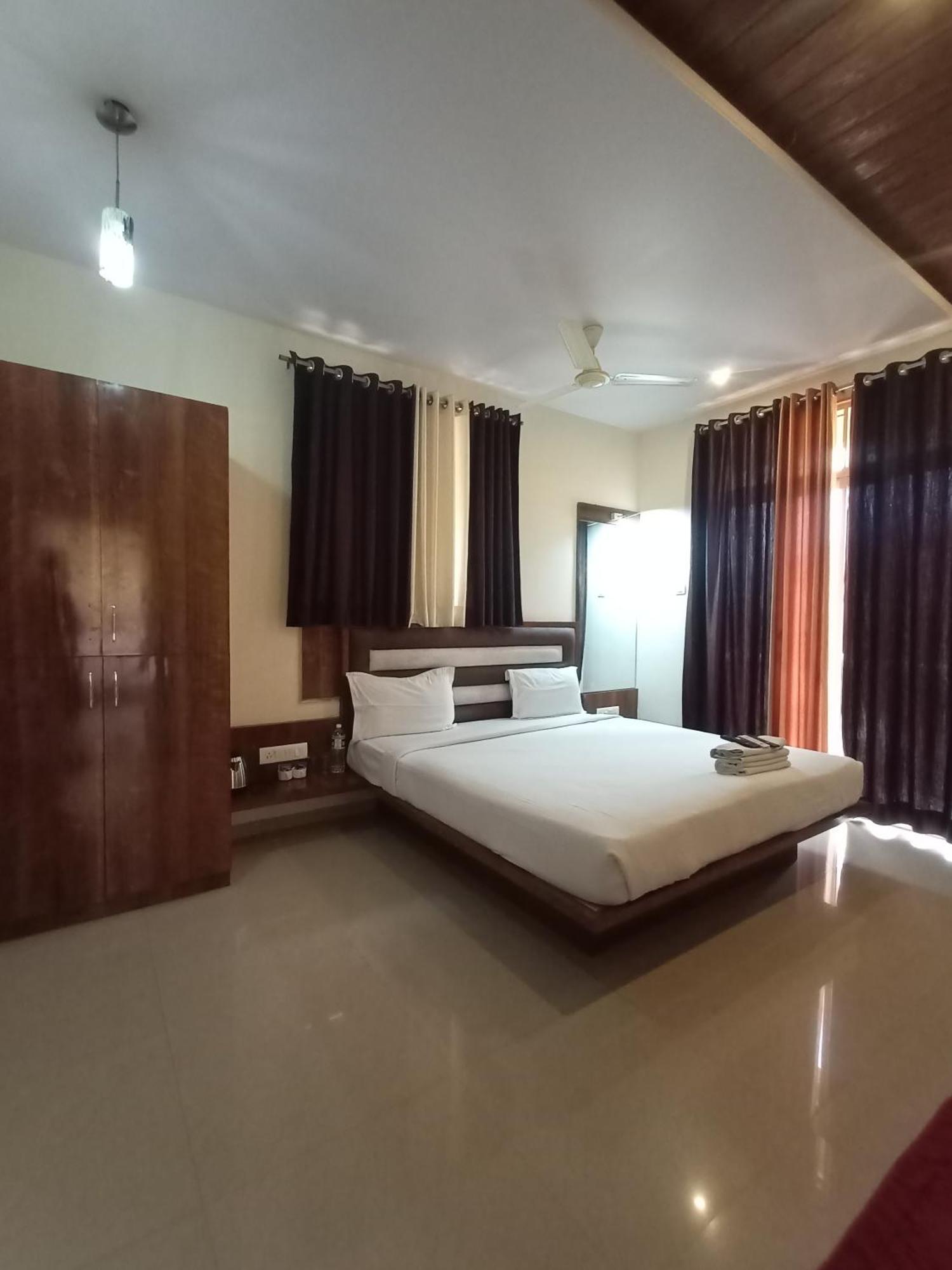 Hotel Oakwood Mahābaleshwar Camera foto